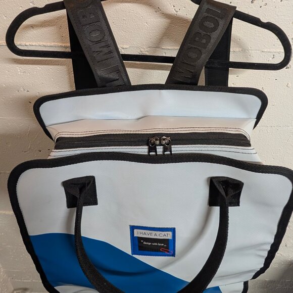 MOBOLI Luxe "I HAVE A CAT" PVC Tarpaulin Large Cat Carrier/Backpack - Gym/Beach? - Picture 7 of 15